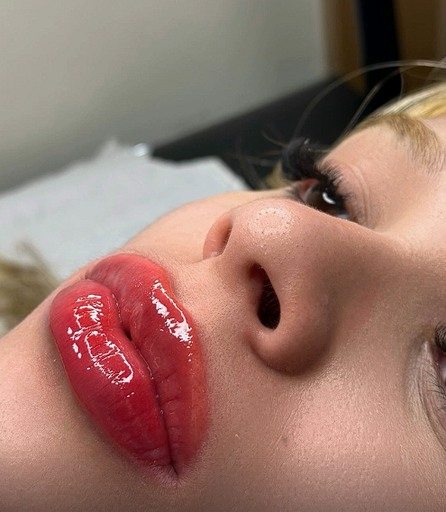 Hidra Gloss