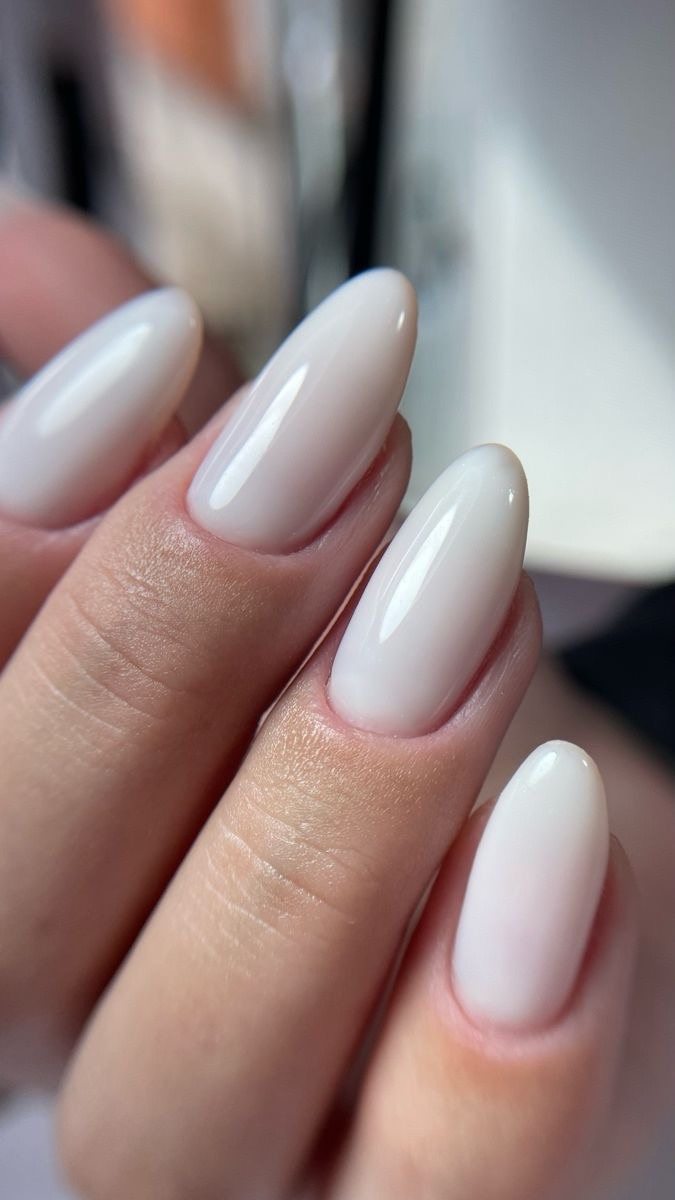 Unhas feitas no Studio Lara Barreto
